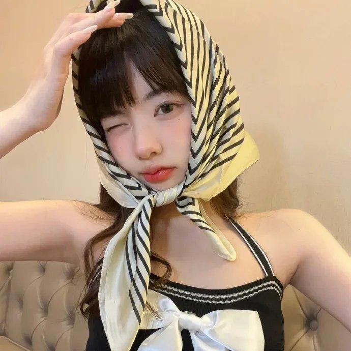 我的美女老师2 在线观看封面