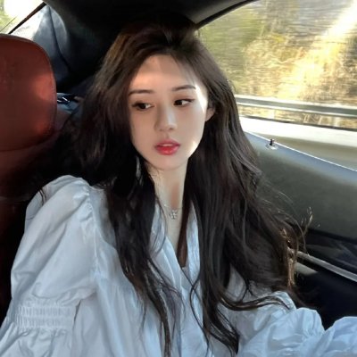 五个校花两个爸 在线观看封面