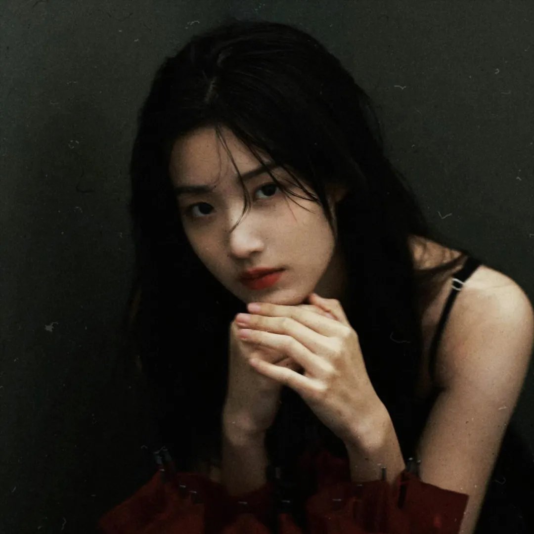 爱上老板的女儿 在线观看封面
